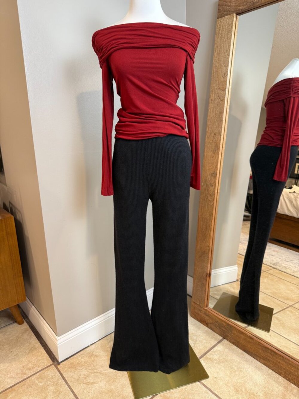 United Colors of Benetton Black Ribbed Knit Flare Sweater Pants S